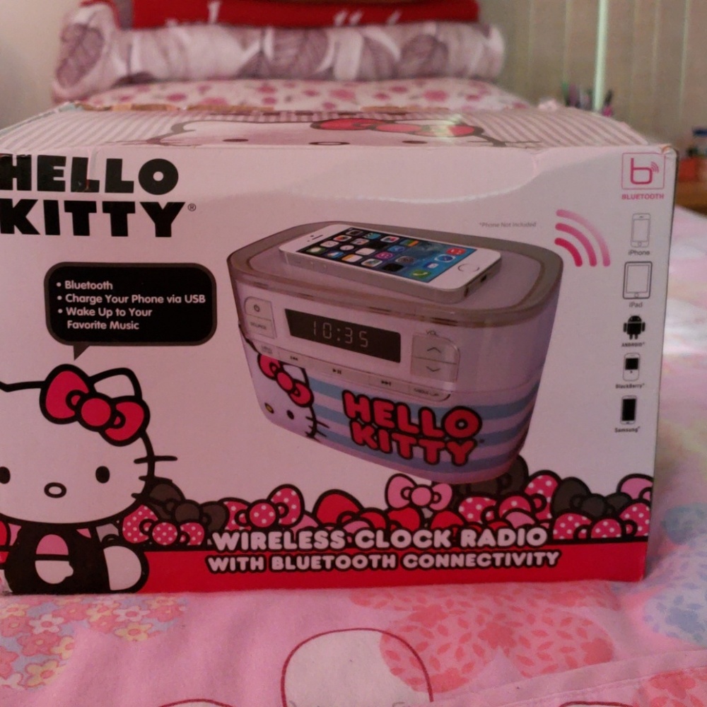 Hello kitty music box
